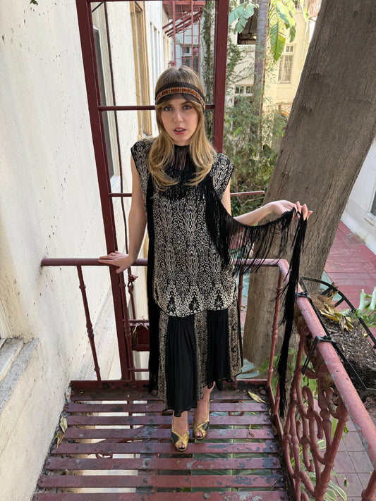 1920s Art Deco Black & Silver Metallic Lamé Embroidered Drop-Waist Dress